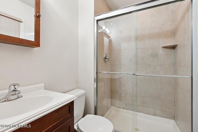 18 Rachele Court, Matawan, NJ 07747