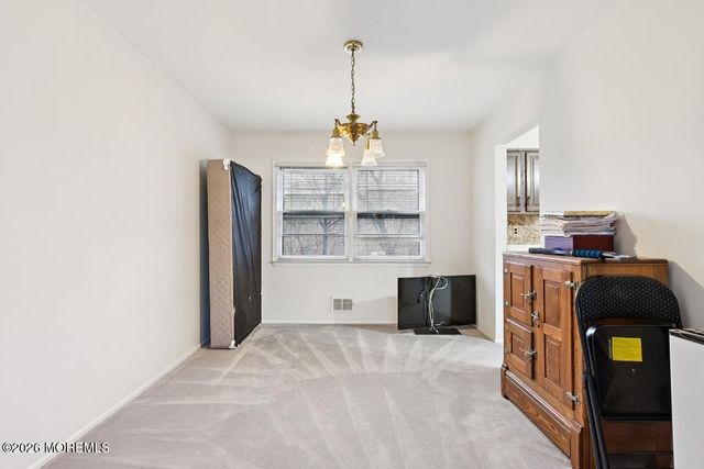 18 Rachele Court, Matawan, NJ 07747