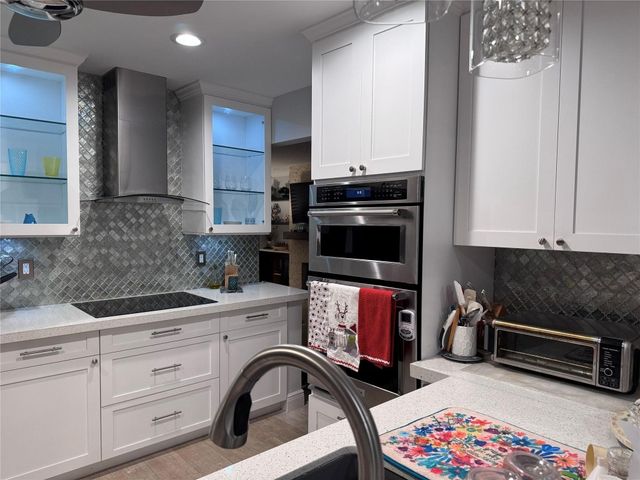 2160 NE 44th Court, Lighthouse Point, FL 33064