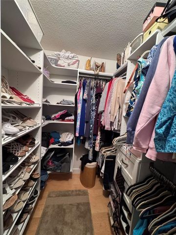 2160 NE 44th Court, Lighthouse Point, FL 33064