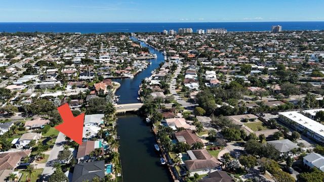 2160 NE 44th Court, Lighthouse Point, FL 33064