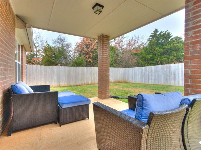 9137 Prairie Dog Drive, Edmond, OK 73034