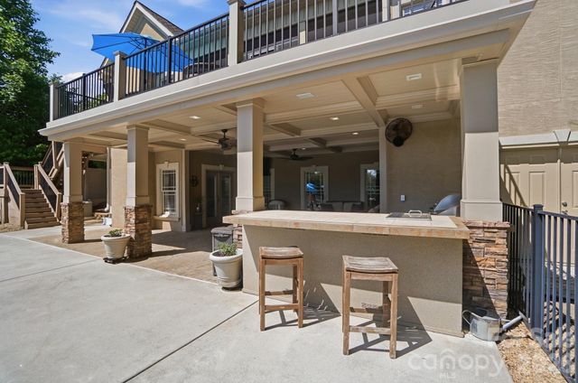 159 Riverchase Lane, Mooresville, NC 28115