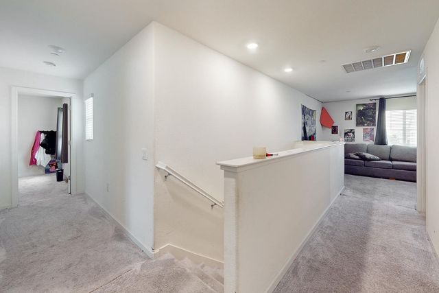 2075 Haskins Way, Plumas Lake, CA 95961