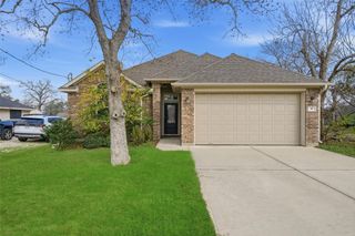 317 S Idaho Street, La Porte, TX 77571