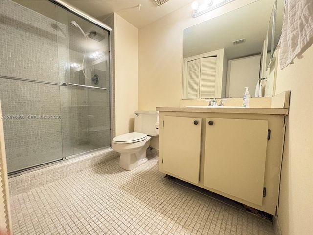 16471 Blatt Boulevard 203, Weston, FL 33326