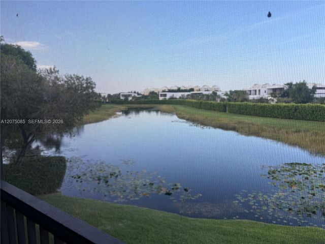16471 Blatt Boulevard 203, Weston, FL 33326