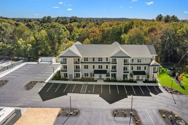 240 Main 302, Millis, MA 02054