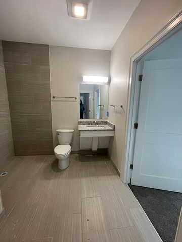 240 Main 302, Millis, MA 02054