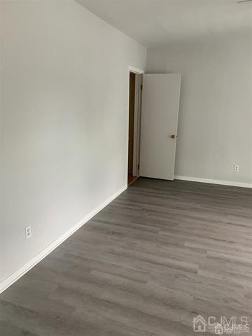76 S Adelaide Avenue 7, Highland Park, NJ 08904