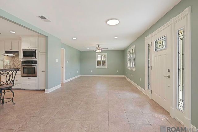 2166 Silverest Ave, Baton Rouge, LA 70816