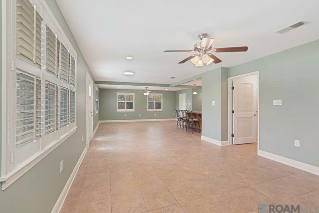 2166 Silverest Ave, Baton Rouge, LA 70816