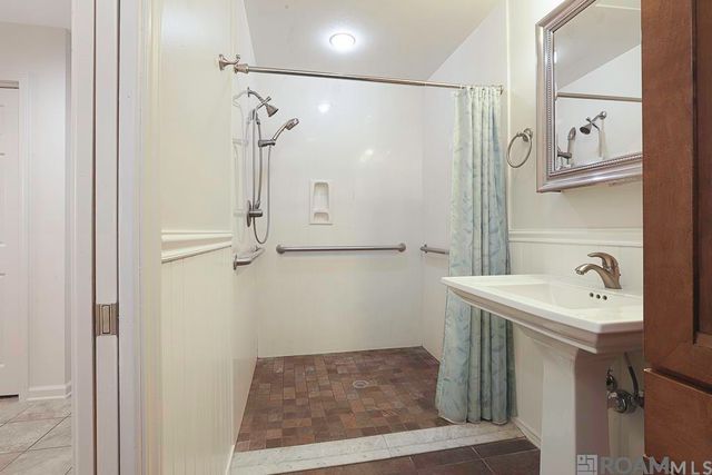 2166 Silverest Ave, Baton Rouge, LA 70816