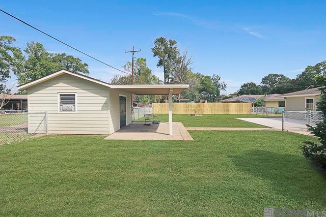 2166 Silverest Ave, Baton Rouge, LA 70816