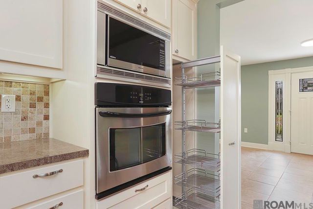 2166 Silverest Ave, Baton Rouge, LA 70816