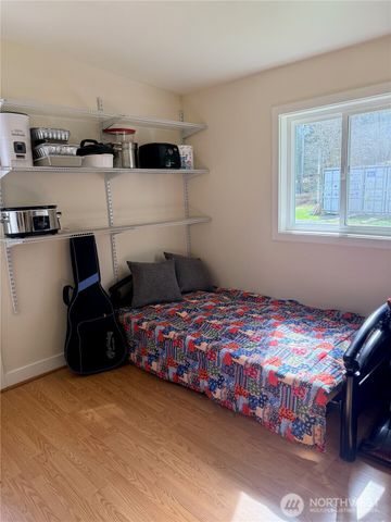 6070 Saxon Road, Acme, WA 98220