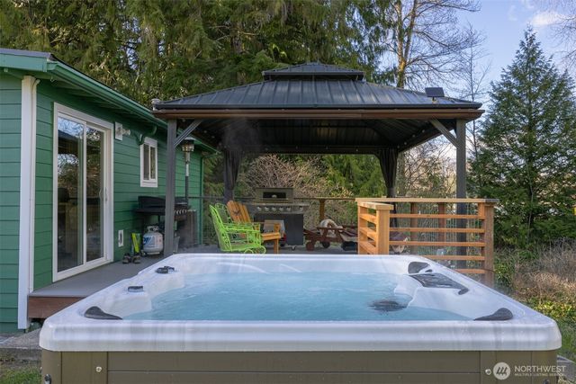 6070 Saxon Road, Acme, WA 98220