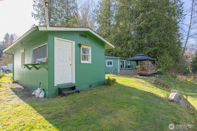 6070 Saxon Road, Acme, WA 98220