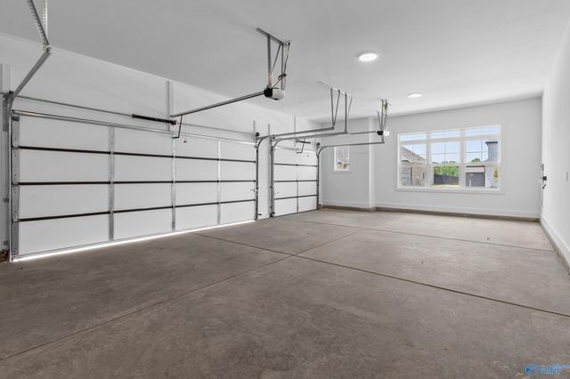 22254 Players Lane, Athens, AL 35613