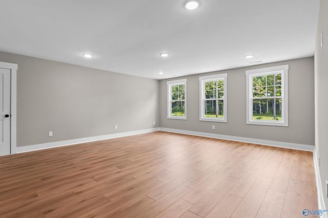 22254 Players Lane, Athens, AL 35613