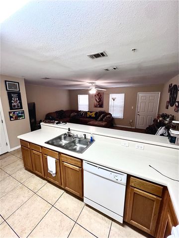 10 SE Park Circle A4, Fort Walton Beach, FL 32548