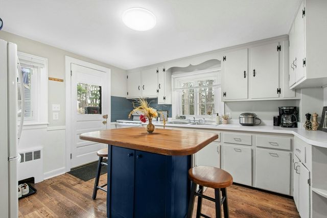 94 Spruce St, Framingham, MA 01701