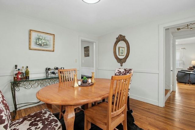 94 Spruce St, Framingham, MA 01701