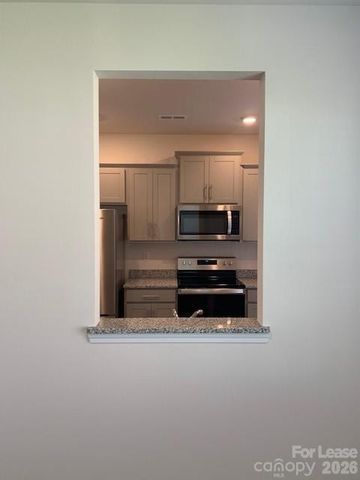 8028 Murray Branch Drive, Charlotte, NC 28216