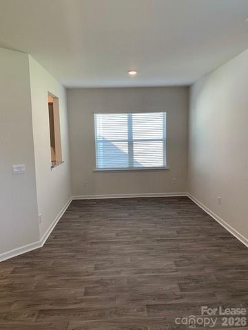 8028 Murray Branch Drive, Charlotte, NC 28216