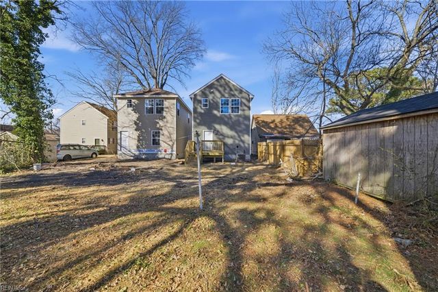 1211 Centre AVE, Portsmouth, VA 23704