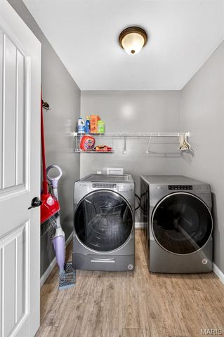 101 Kensington Palace Drive, Troy, MO 63379