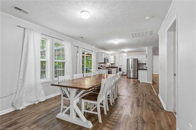 14306 Courthouse HWY, Smithfield, VA 23430