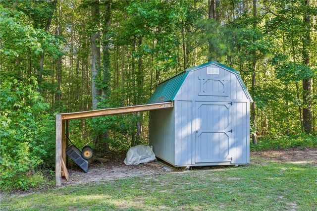 14306 Courthouse HWY, Smithfield, VA 23430
