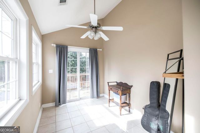 225 Fieldfare Drive, Kathleen, GA 31047