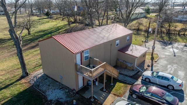 1000 W 3rd Street, Mountain Grove, MO 65711