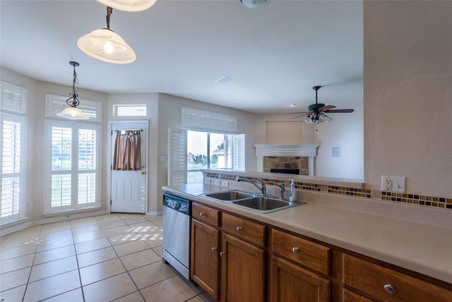 1101 Hidden View PL, Round Rock, TX 78665