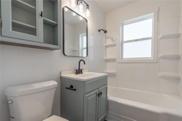 1202 Mark Street, Shawnee, OK 74801