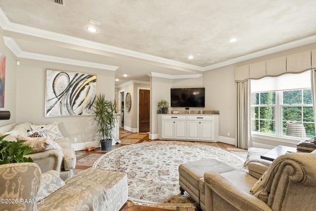 100 Shannon Road, Lafayette, LA 70503