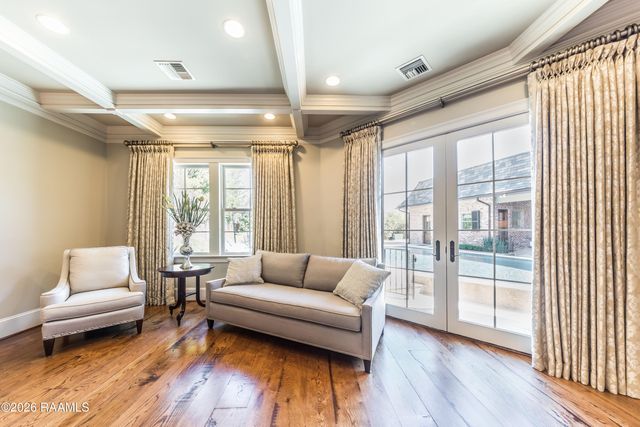 100 Shannon Road, Lafayette, LA 70503