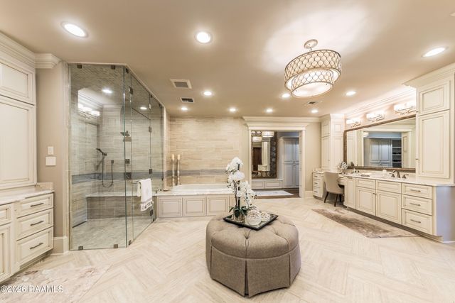 100 Shannon Road, Lafayette, LA 70503