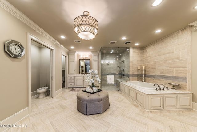 100 Shannon Road, Lafayette, LA 70503