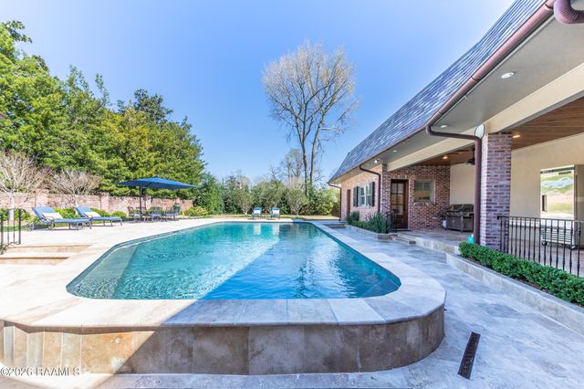 100 Shannon Road, Lafayette, LA 70503