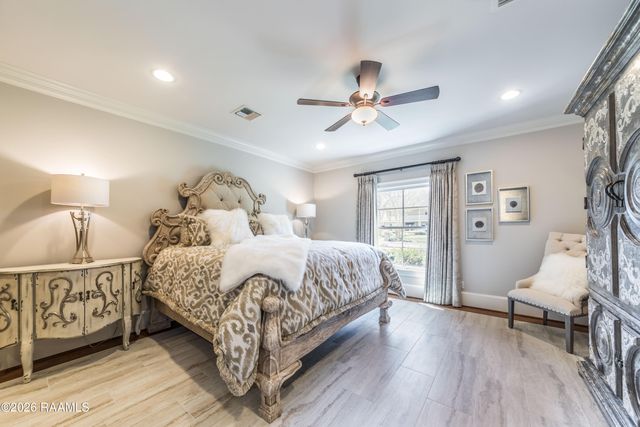 100 Shannon Road, Lafayette, LA 70503