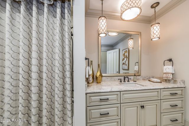 100 Shannon Road, Lafayette, LA 70503