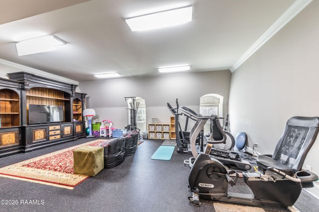 100 Shannon Road, Lafayette, LA 70503