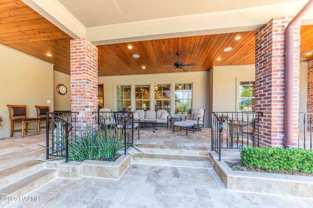 100 Shannon Road, Lafayette, LA 70503