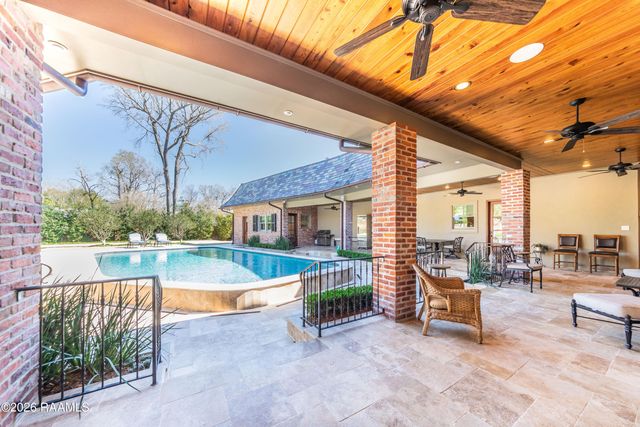 100 Shannon Road, Lafayette, LA 70503