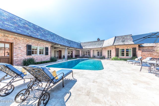 100 Shannon Road, Lafayette, LA 70503