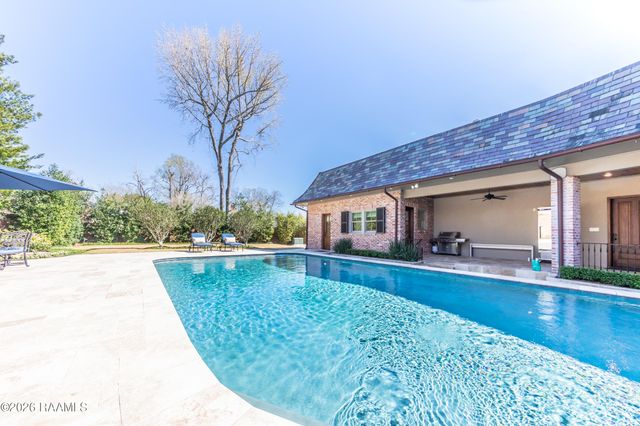 100 Shannon Road, Lafayette, LA 70503