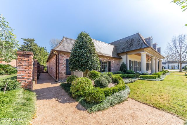 100 Shannon Road, Lafayette, LA 70503